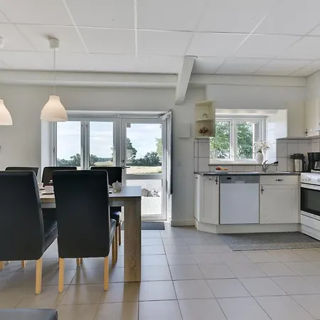 Henne - 2-5km From The Sea By Interhome Apartment