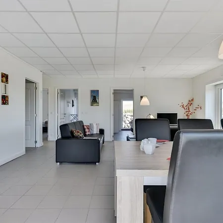 Apartment Henne - 2-5km From The Sea By Interhome Nordenbro Vesteregn