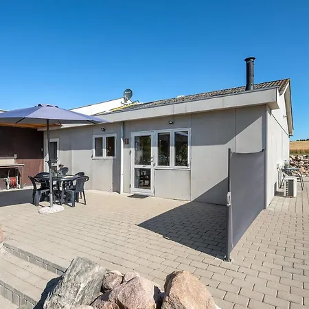 Apartment Henne - 2-5km From The Sea By Interhome Nordenbro Vesteregn