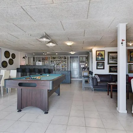 Henne - 2-5km From The Sea By Interhome Apartment