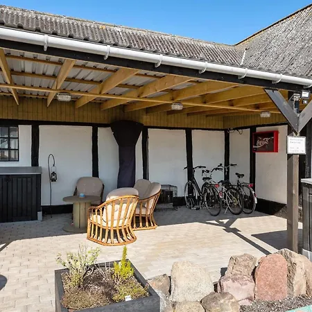 Henne - 2-5km From The Sea By Interhome Apartment